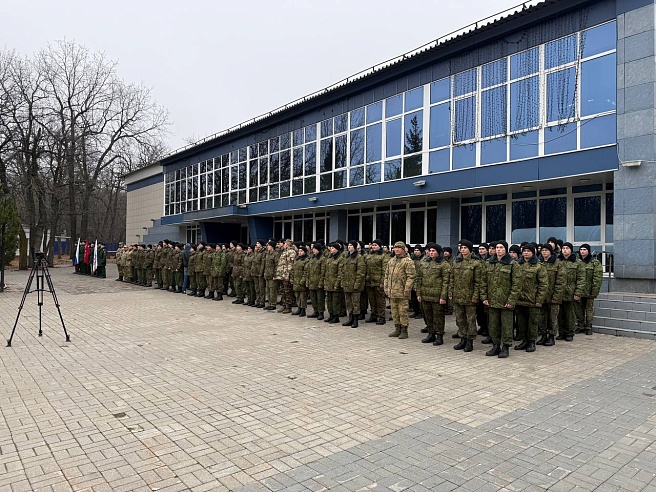 В Саратове открыли первую смену учебных сборов в военно-тактическом городке