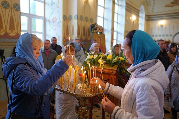 В Энгельсе освятили 200-летний храм