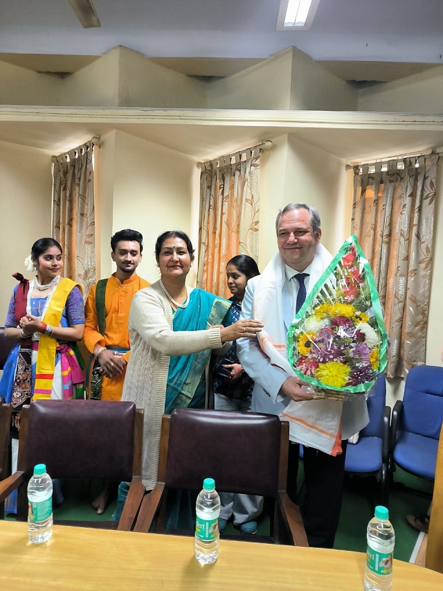 Делегация саратовской консерватории провела переговоры в Индии