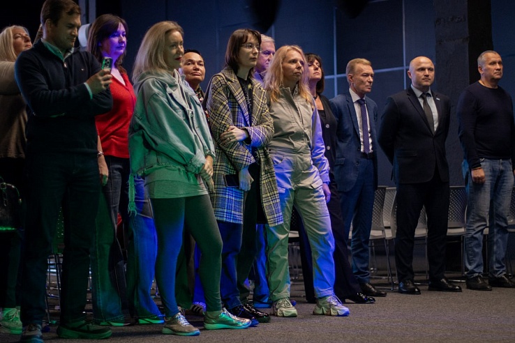 Трамвай - связующее звено между прошлым и будущим: состоялась премьера проекта "Проводники"