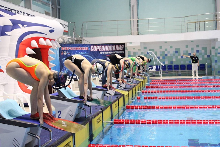 Саратовцы завоевали пять медалей на Всероссийских соревнованиях по подводному спорту