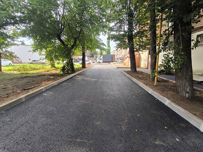 В Энгельсе по проекту Вячеслава Володина за два года отремонтировали 492 двора