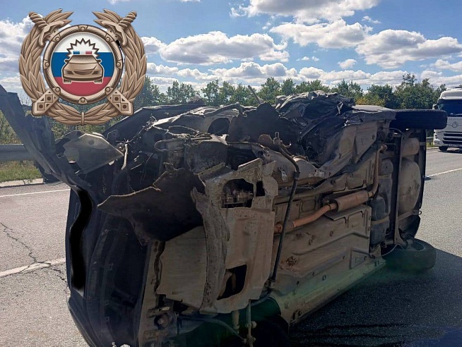 В тройном ДТП под Вольском пострадал 23-летний водитель "Гранты"