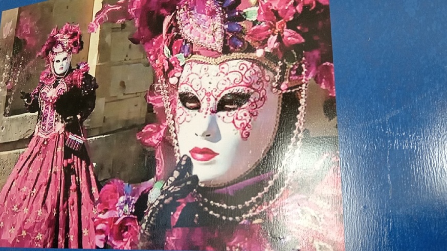 В музее Радищева устроили венецианский карнавал