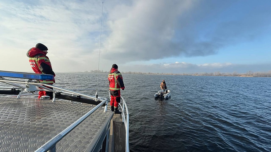 Саратовские спасатели напомнили о правилах безопасной навигации на Волге