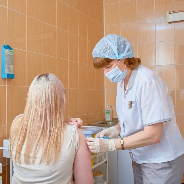 450 тысяч саратовцев сделали прививки против гриппа