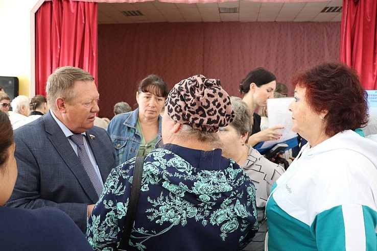 По инициативе Панкова в Пугачеве создадут рабочую группу для решения коммунальных проблем