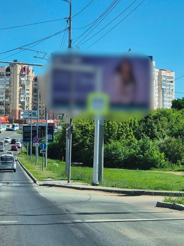 Саратовские улицы очистили от рекламных конструкций
