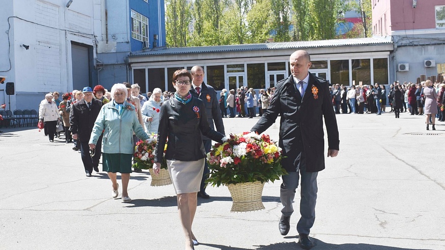 Саратовский завод СЭПО отметил свой день рождения и почтил память тружеников тыла