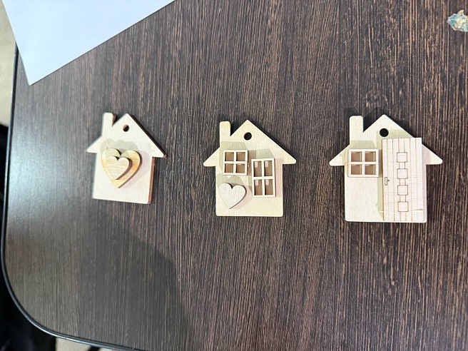 Саратовские школьники изготовили обереги для водителей