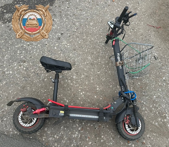 В Саратовской области пенсионерка на электросамокате попала в ДТП