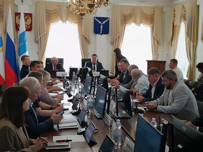 В Саратове ускорят сроки демонтажа нестационарных объектов