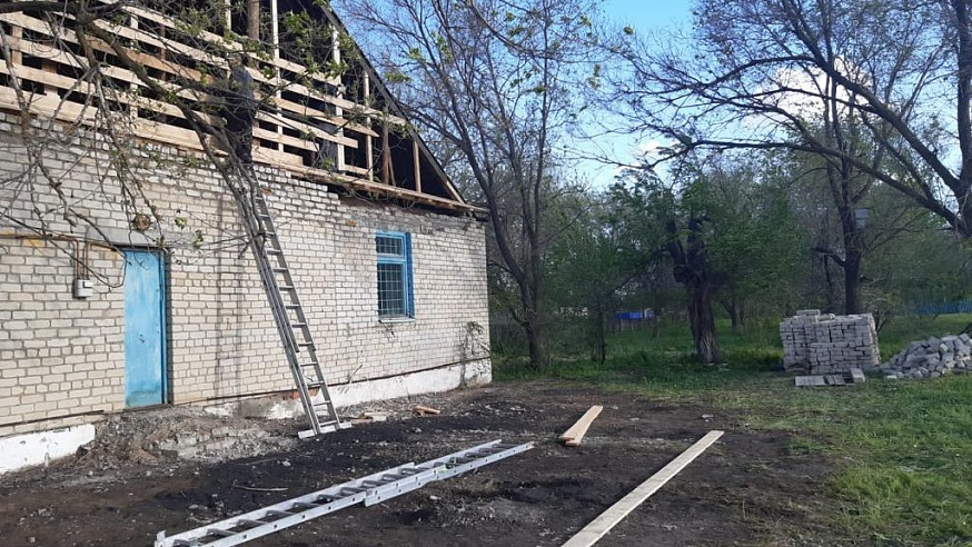 Пострадавший от ветра ФАП в Ивановке отремонтируют до 17 мая