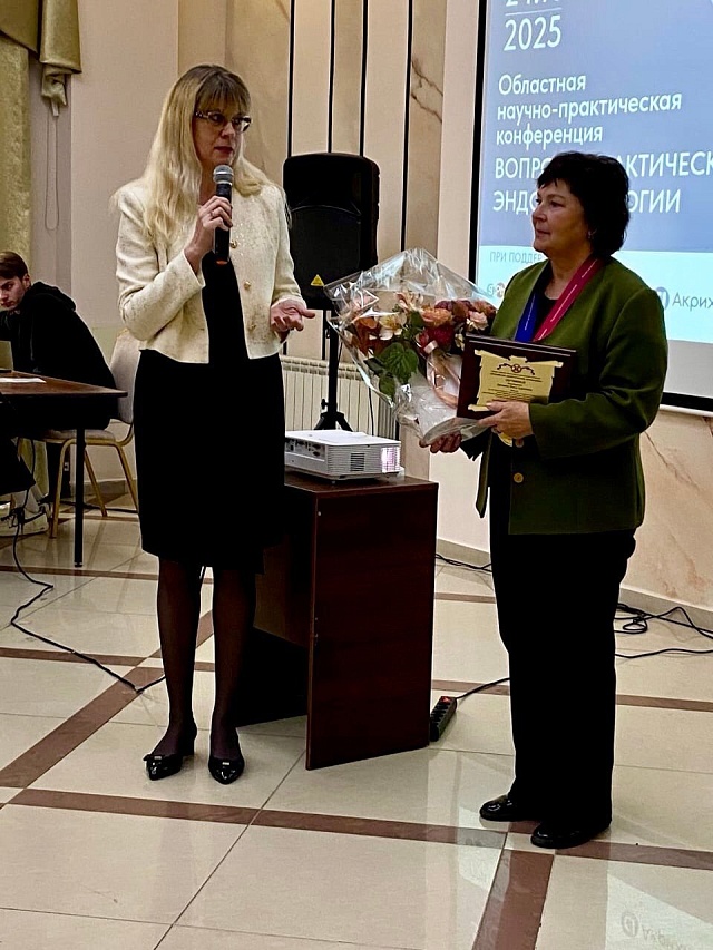 В Саратове наградили женщину, которая 50 лет живет с диабетом