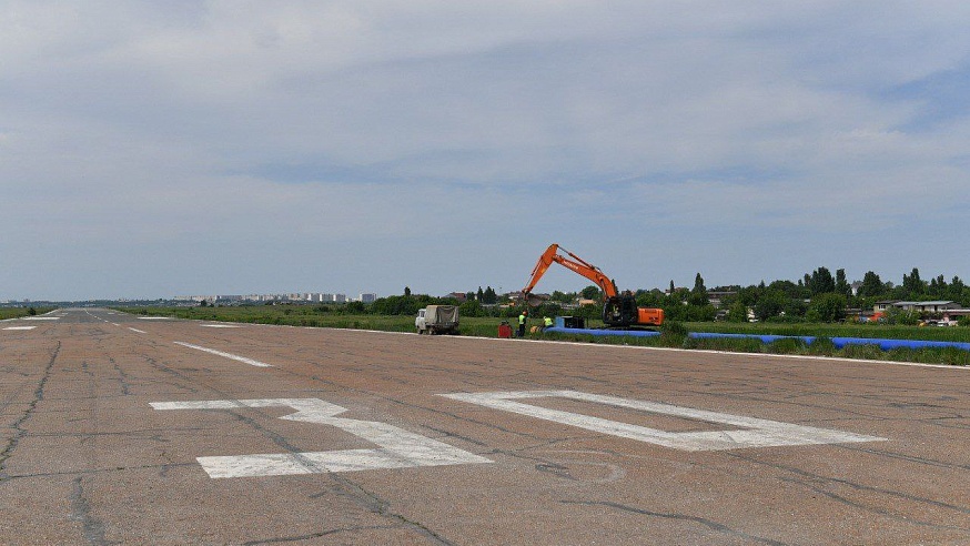 Губернатор потребовал подготовить территорию бывшего аэропорта к застройке до конца года