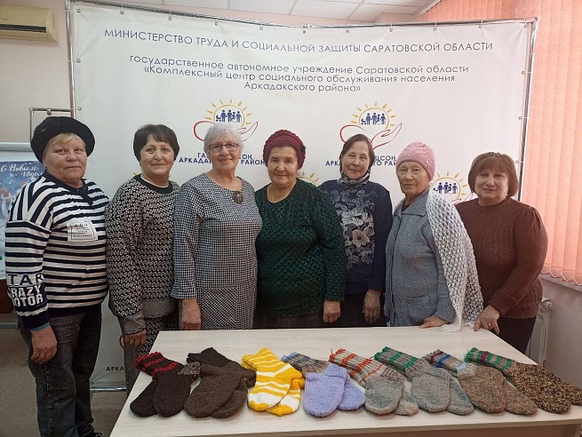 "Серебряные" волонтеры вновь отправляют гуманитарную помощь бойцам