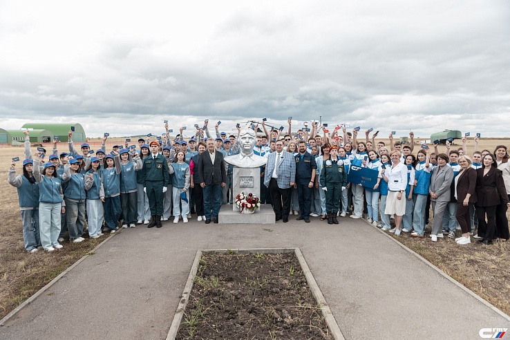 «Поехали!»: в саратовском аэроклубе прошла церемония посвящения в студенты первокурсников СГТУ