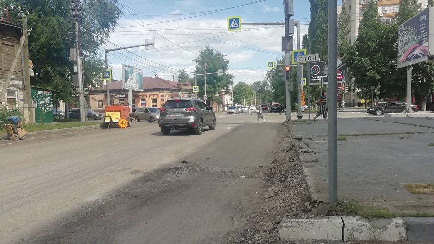 В Саратове ремонтируют дороги на 30 улицах