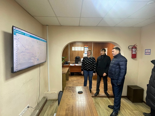  Грибов посоветовал депутатам проверить работу коммунальщиков до снегопадов по своим округам