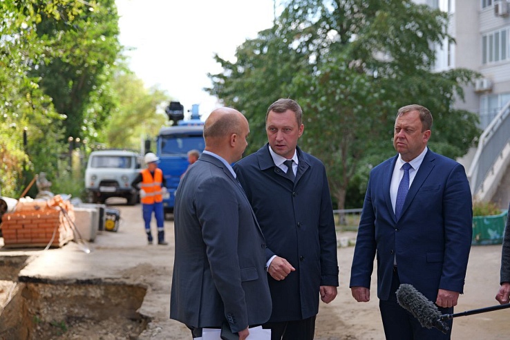 В Саратове продолжается масштабная замена сетей водоканала