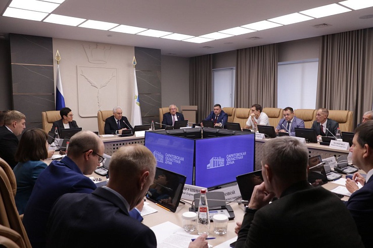 В Саратовской области благодаря нацпроектам строятся детские сады, поликлиники и спортивные объекты