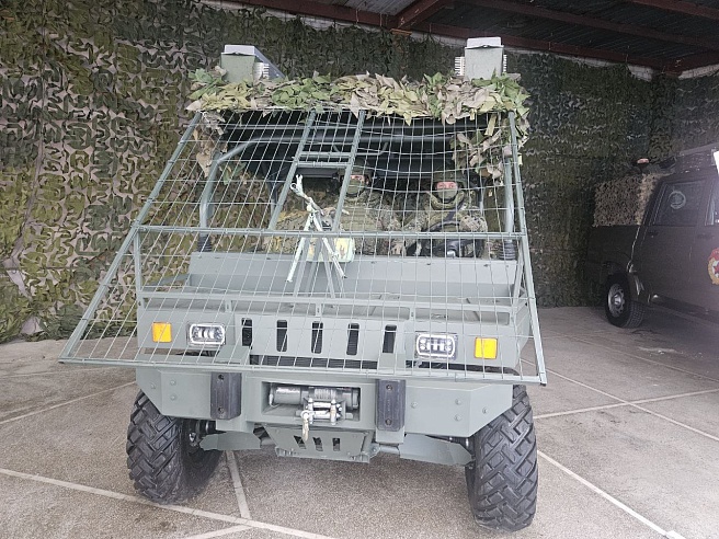 В Саратове в торжественной обстановке открыли высшее военное училище химзащиты