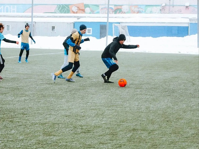 Здание на территории стадиона "Салют" в Саратове передали в муниципальную собственность