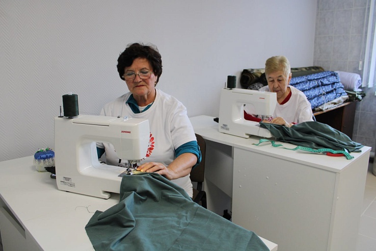 Саратовские волонтеры передают на фронт амуницию, маскировочные сети и письма