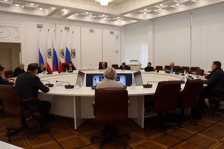 Жителям Саратова рассказали, куда сообщить о проблемах с вывозом мусора