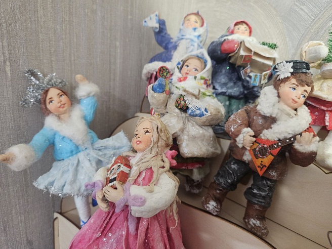 Саратовская мастерица делает грибы из ваты