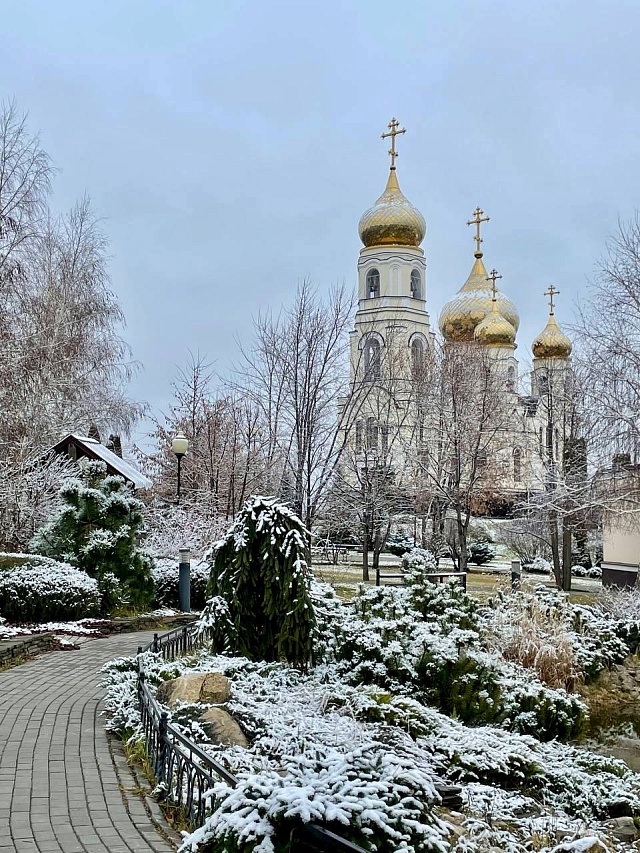 Володин поделился снимками заснеженного Иоанновского монастыря под Саратовом