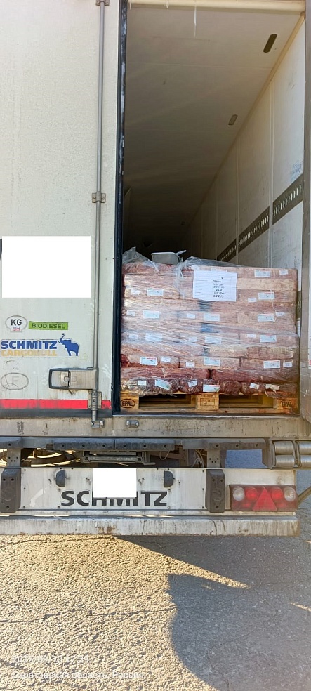 В Саратовскую область не пропустили 20 тонн сливочного масла и 200 кг мяса