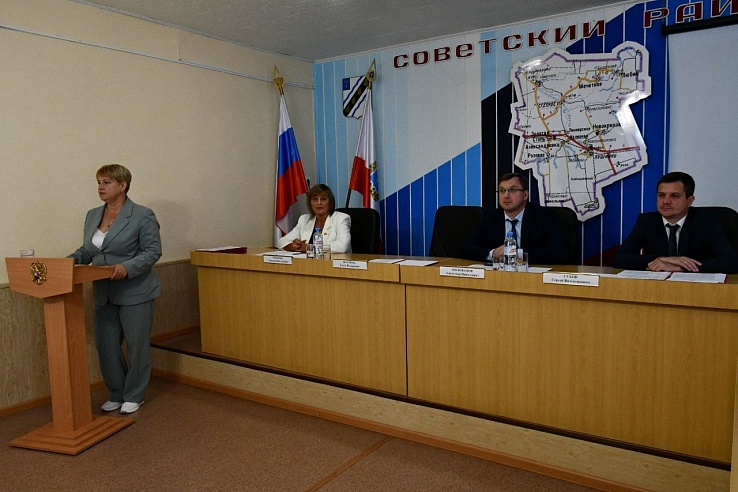 Главой Советского района избрали Елену Наумову