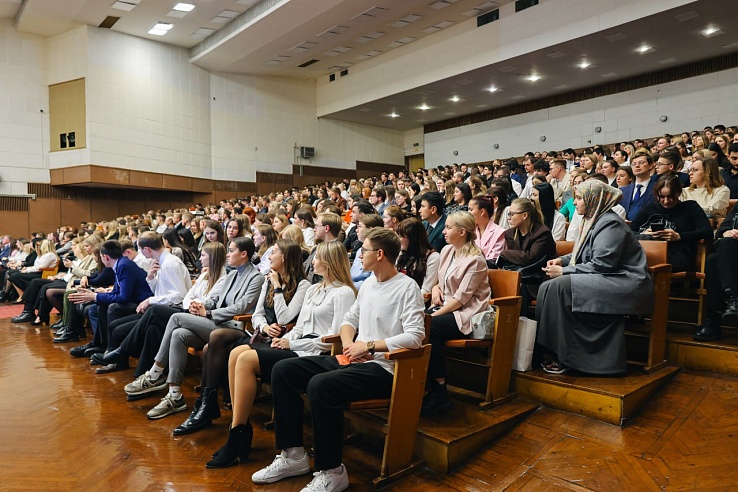 Исаев анонсировал формирование команды будущих управленцев Саратова