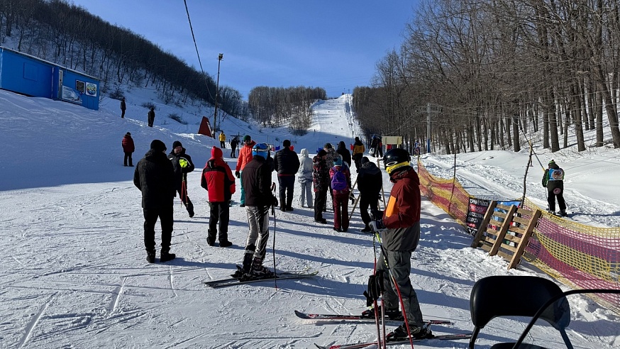 Вишневая гора вновь собрала лыжников со всей области