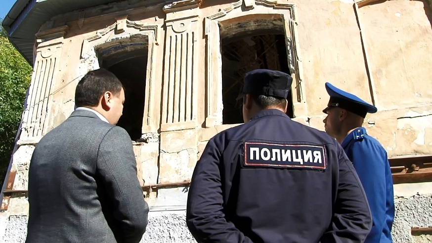 Саратовские прокуроры нашли в Волжском районе опасные аварийные дома