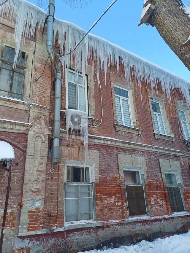 Инспекторы комитета по ЖКХ проверили в Саратове проверили почти 2 тысячи дворов