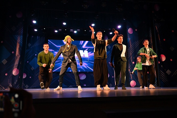 Энгельс принял полуфинал официальной Лиги "КВН на Волге"