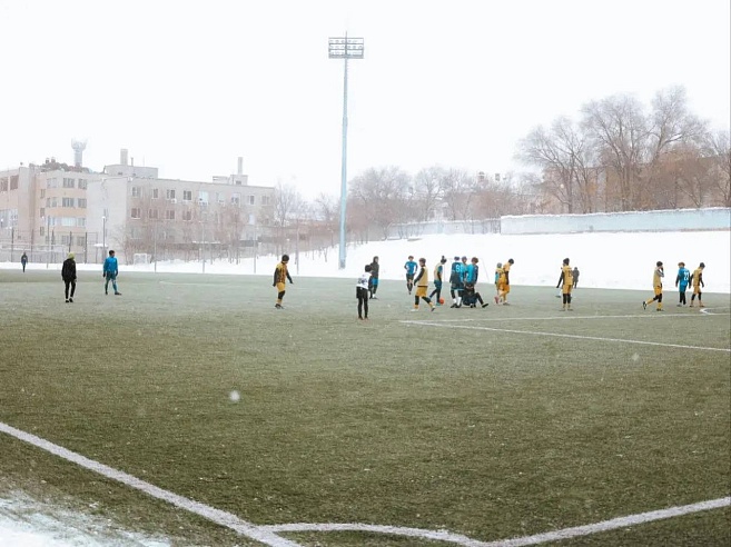 Здание на территории стадиона "Салют" в Саратове передали в муниципальную собственность
