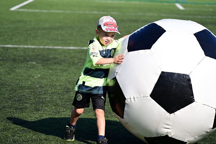 Балаковские атомщики и члены их семей приняли участие в Едином дне ГТО