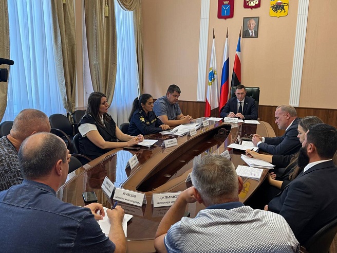 За каждой контейнерной площадкой в Энгельсе хотят закрепить ответственного