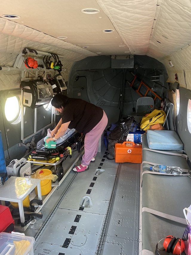 В Саратов экстренно эвакуировали двух малышей