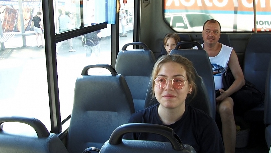 Кондиционер в саратовском автобусе не включили даже при сотруднике прокуратуры