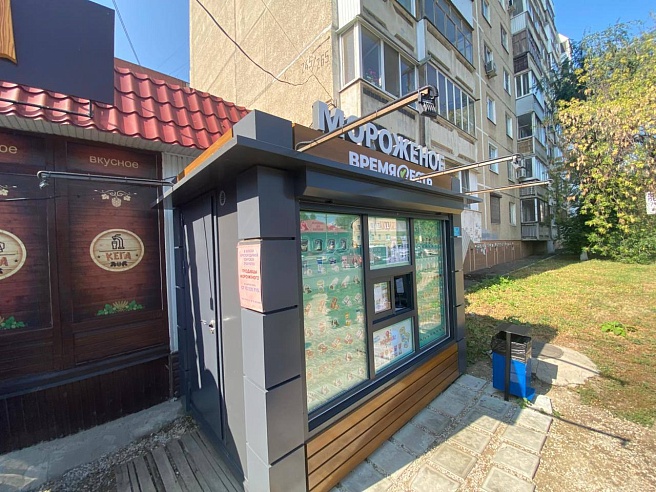 В центре Саратова чиновники нашли незаконные ларьки