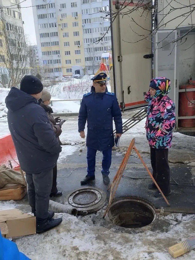 Прокуратура возбудила дело против "Саратовводоканала" из-за аварии на Батавина