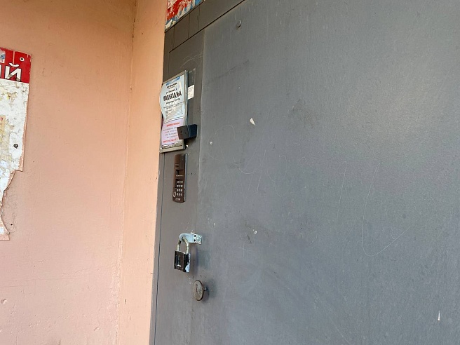 Жители четвертого подъезда обрушившегося дома на Блинова до сих пор не могут вернуться в свои квартиры