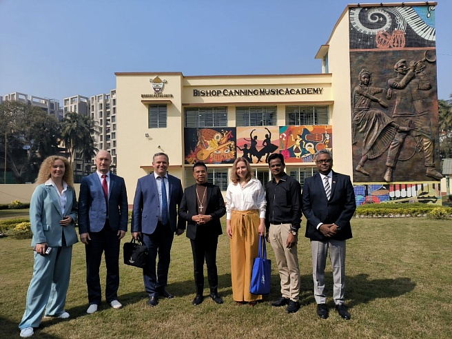 Делегация саратовской консерватории провела переговоры в Индии