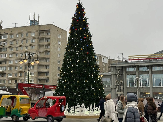 Новогоднее настроение пришло в Саратов