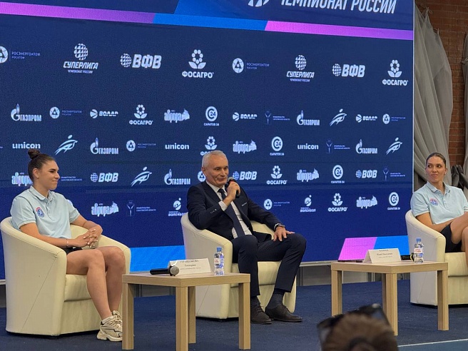 Волейбольный клуб "Протон" официально презентовал команды 