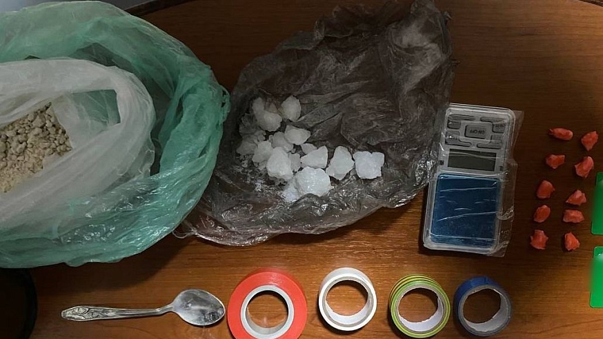 В Заводском районе у 24-летнего иностранца изъяли более 250 граммов героина и метадона